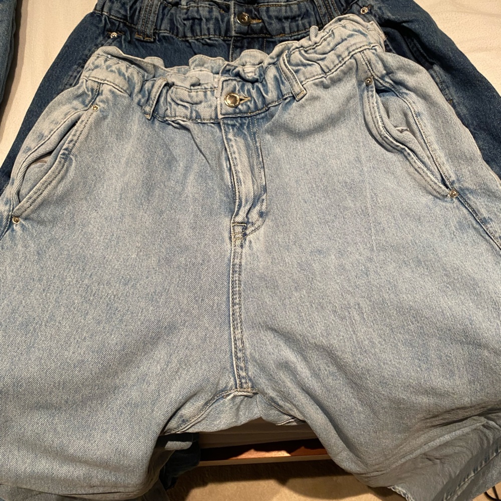 2 carrots leg Zara jeans in 30